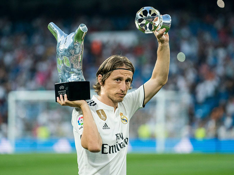 مودريتش يحصد جائزة القدم الذهبية لعام 2019 متفوقاً على ميسي ورونالدو